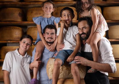Familie Gennari - Produzenten des Parmesan Parmigiano Reggiano