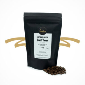 perfekte Probiergröße, hochwertiger Kaffee, beste Qualität, SEASON Premium-Kaffee eine Kaffeespezialität aus 100% Arabica-Bohnen. schonend und handwerklich geröstet sowie umweltfreudnlich verpackt. harmonisch und aromatisch schmeckender Kaffee wird aus 100% ausgewählter Arabica-Bohnen vier verschiedener Länder zusammengestellt. ausgewählte Premiumbohnen. Ideal gereift und sorgfältig geerntet, gelangen sie nach der Aufbereitung naturbelassen in die Röststube.. kleine Rösterei, langsmaes rösten. Perfekte Qualität.