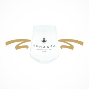 Das perfekte Munakra Gin (Tonic) Glas!? Das Glas gibt dem Gin den nötigen Raum, um die Aromavielfalt seiner Botanicals zu entfalten.